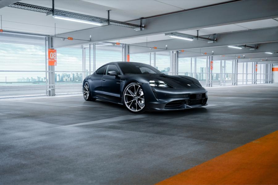  Porsche Taycan Turbo by TechArt 2020 года  (фото 1 из 7)